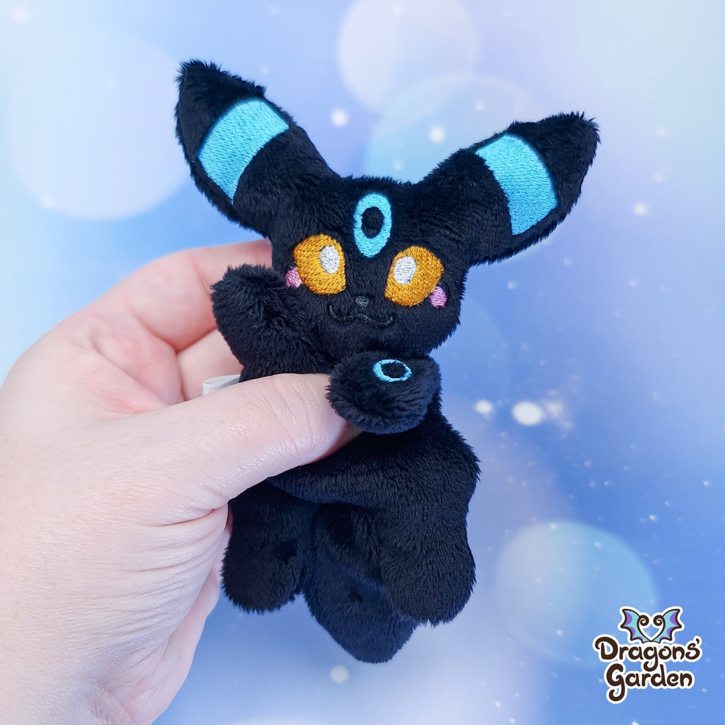 Chibi Umbreon Plushie - Dragons' Garden - Shiny - Fan Art