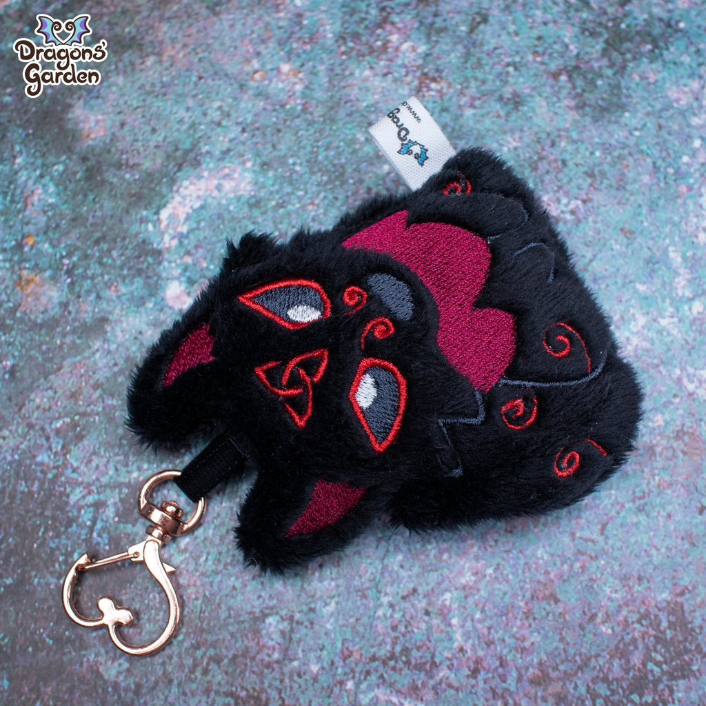 ITH Celtic Wolf Charm Plushie Pattern - Dragons' Garden - Pattern 4x4