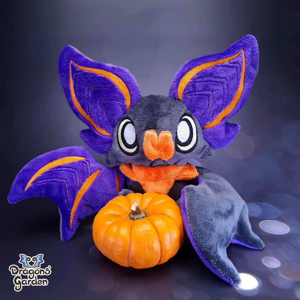 ITH Cuddly Sitting Bat - Dragons' Garden - Pattern *Patreon