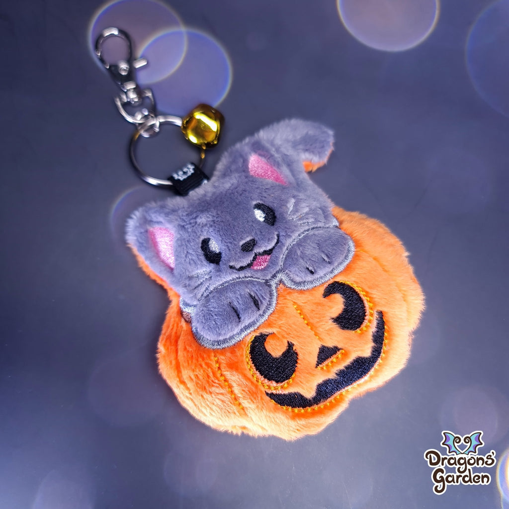 ITH Kitty in a Pumpkin Charm - Dragons' Garden - Pattern *Patreon