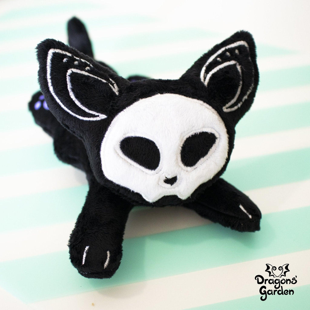 ITH Skeleton Cat Plushie Embroidery Pattern - Dragons' Garden - Pattern 4x4