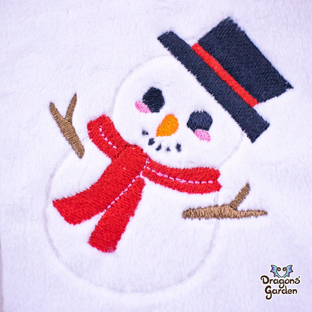 ITH Snowman Charm Plushie Pattern - Dragons' Garden - Pattern 4x4