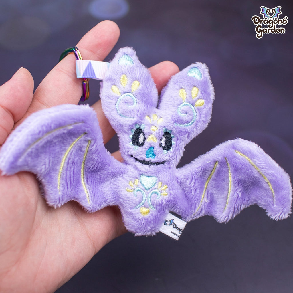 ITH Sugar Bat Charm Pattern - Dragons' Garden - Pattern 4x4