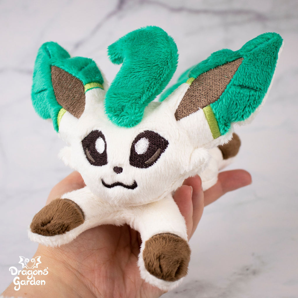 Leafeon Plushie - Dragons' Garden - Plushie