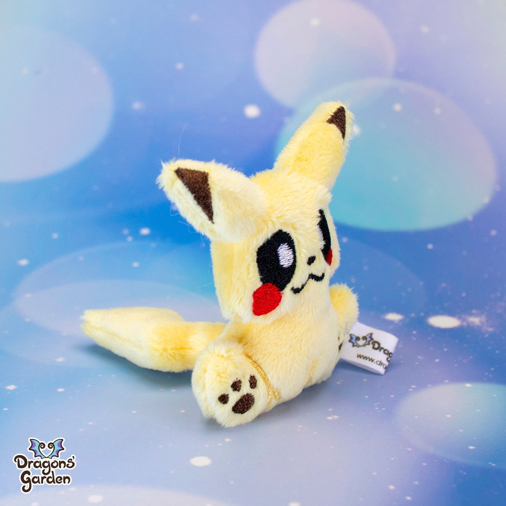 Pikachu Plushie Blob - Dragons' Garden - Plushie