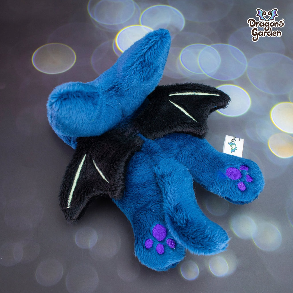 Vampire Halloween Cat Plushie - Dragons' Garden - Plushie